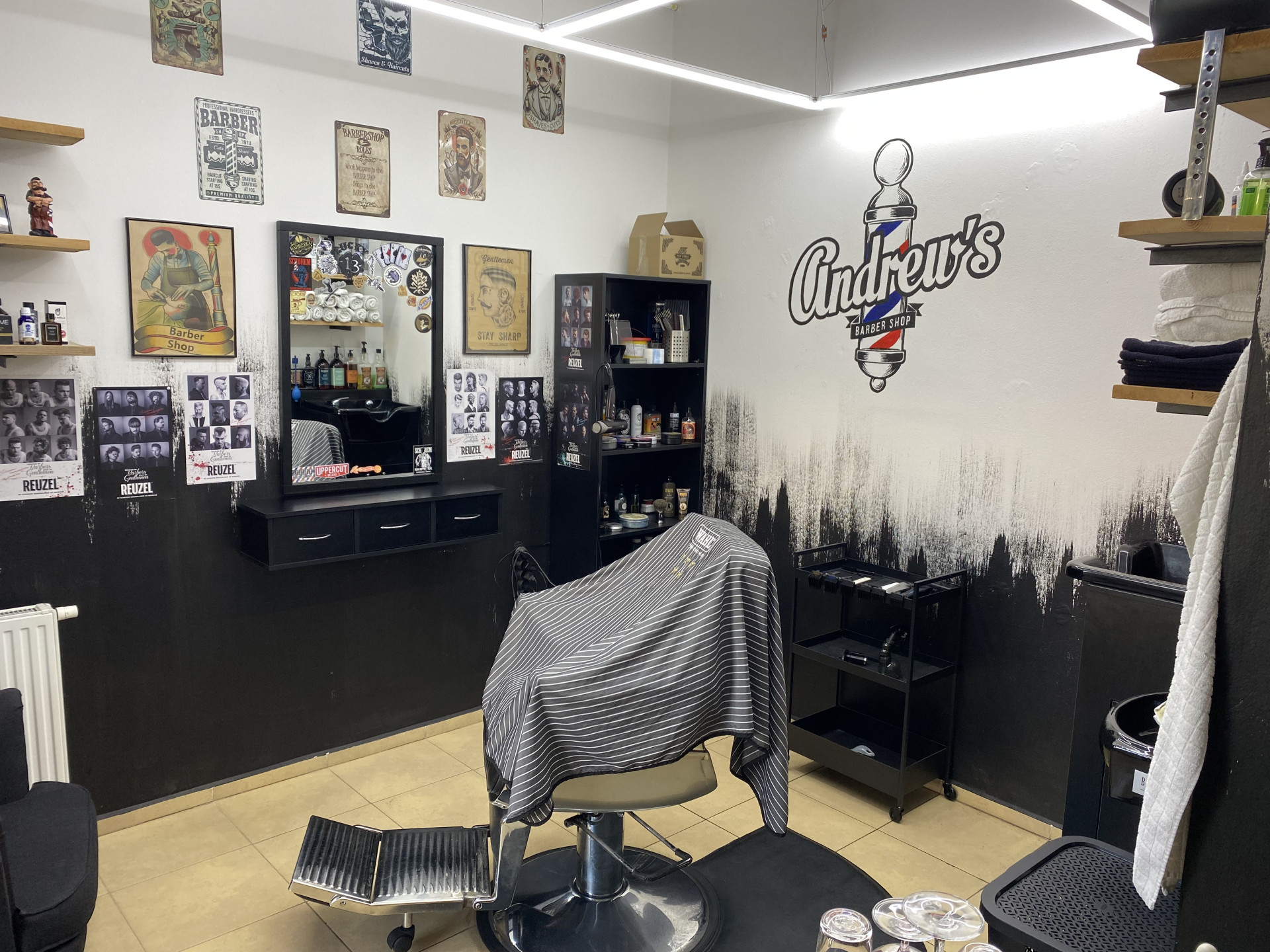 Andrew's Barber Shop